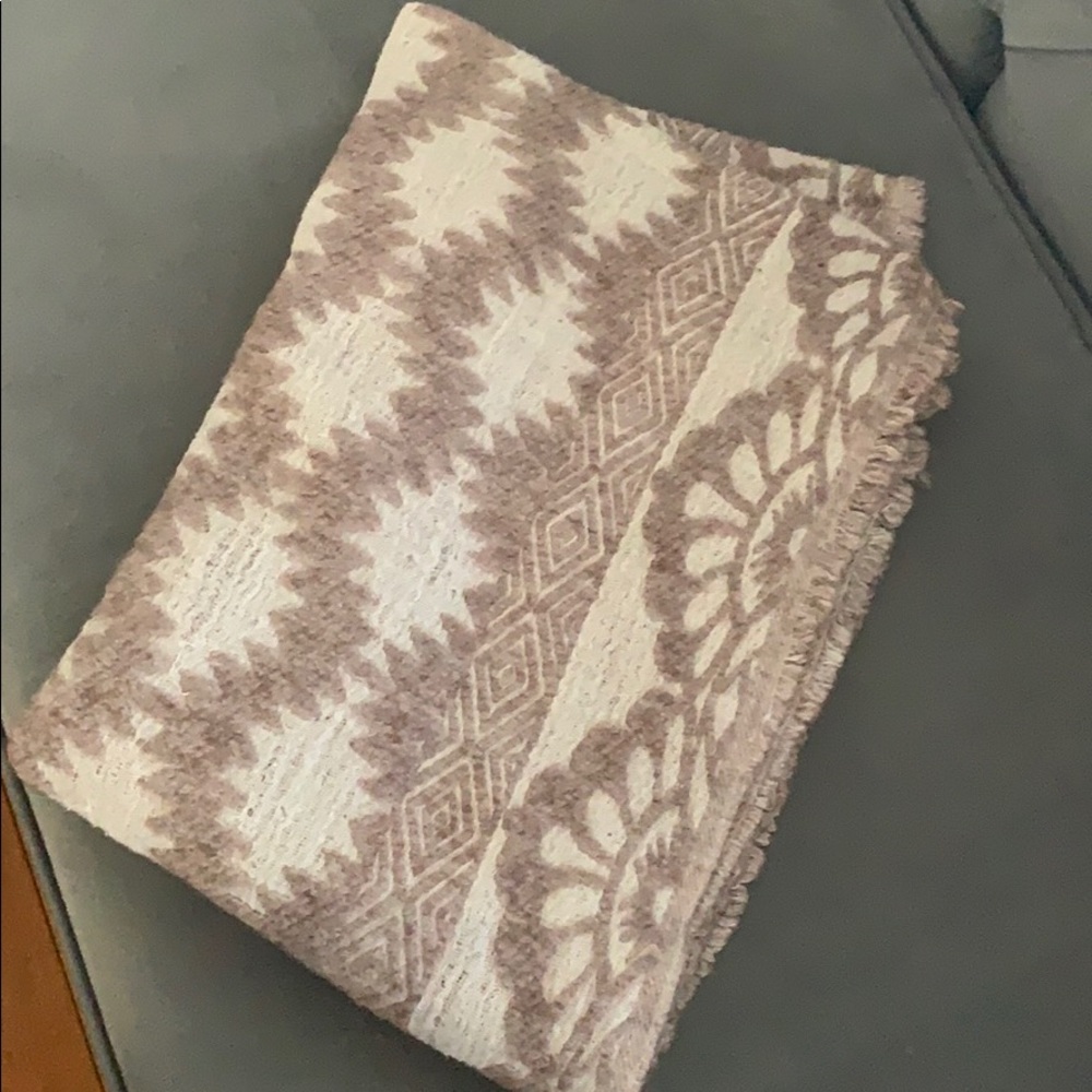 Beautiful Zara Scarf